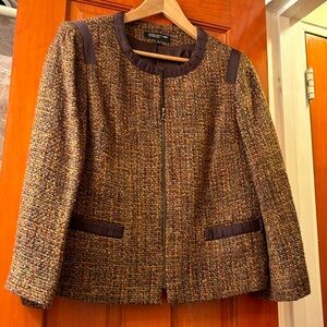 Classic Jones New York Collection woven zippered jacket fantastic condition